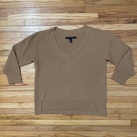 White House Black Market - Sweater - Picture 5 of 11